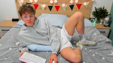 Fandi online show from 12/29/24, 04:30