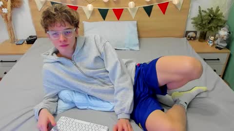 Fandi online show from 01/20/25, 05:26