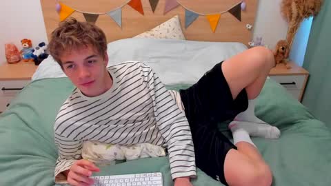 Fandi online show from 04/04/26, 11:18