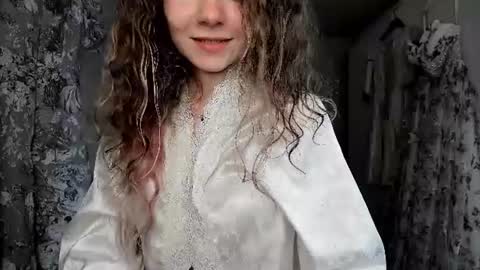 Snapshot of lanshan_classy chatting on 06/21/26, 06:49 lanshan_classy online show from 06/21/26, 06:49