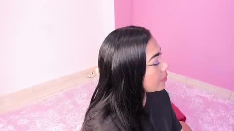 lapeligrosa_ online show from 01/20/25, 12:18