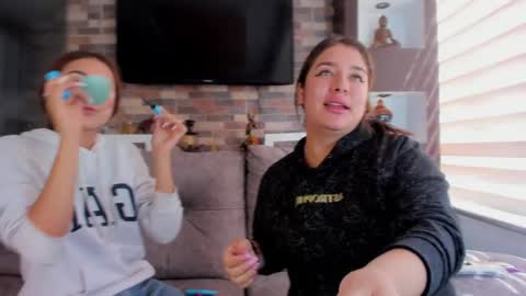 lara_as online show from 09/22/25, 01:46