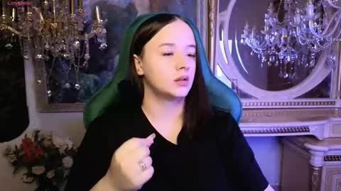 lara_benson_ online show from 03/25/26, 06:03