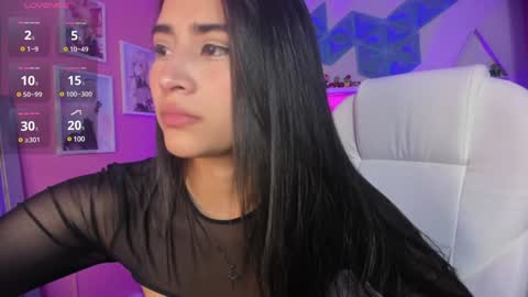 Lara Madisson online show from 12/24/24, 04:33