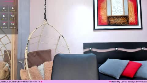      700  200   online show from 06/08/26, 05:35