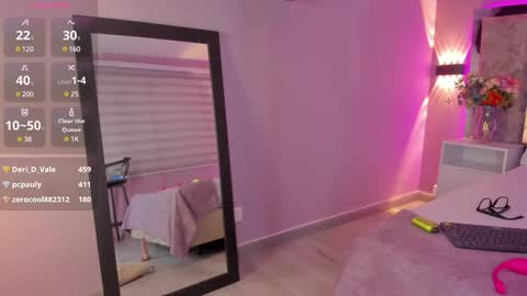 Lara online show from 03/10/25, 10:13