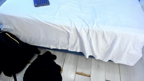 Lara online show from 04/21/26, 06:55