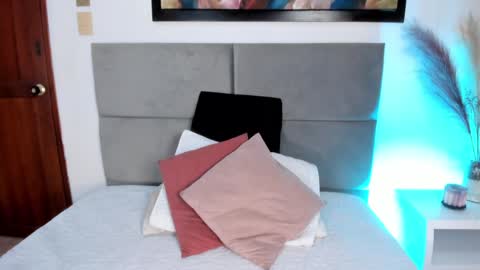  Lara Gold  online show from 02/07/25, 03:55