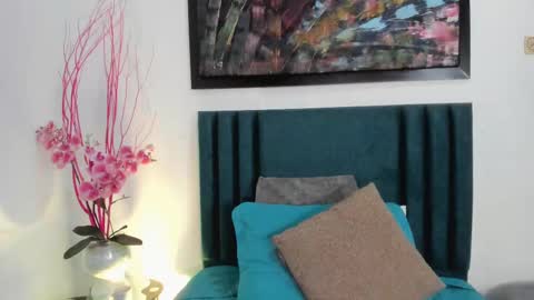  Lara Gold  online show from 03/08/25, 04:01