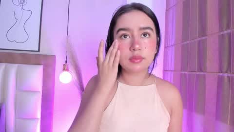  Lara Gold  online show from 02/11/26, 09:53