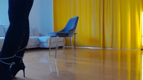 LaraKanes online show from 01/15/26, 10:53