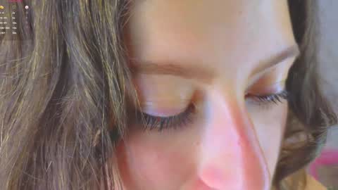 Snapshot of laralane_ chatting on 02/08/25, 06:22 Lara online show from 02/08/25, 06:22