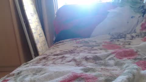 laralhotr online show from 02/25/25, 07:09