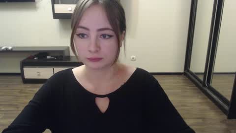 Laralianna online show from 12/09/24, 07:39