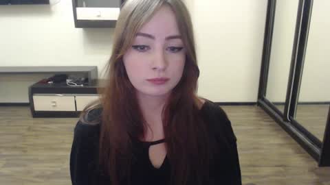 Laralianna online show from 12/11/24, 04:20