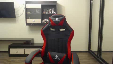 Laralianna online show from 12/23/24, 09:40