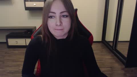 Laralianna online show from 01/09/25, 04:52