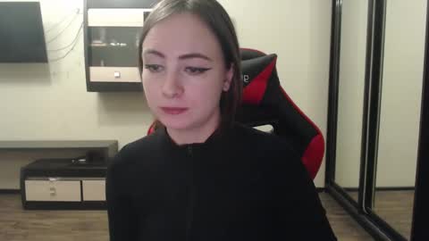 Laralianna online show from 02/09/25, 03:12