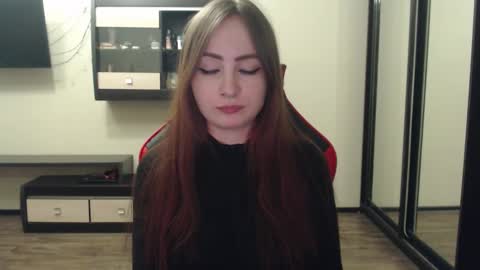 Laralianna online show from 02/20/25, 05:29