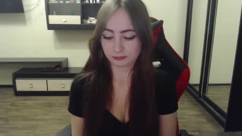 Laralianna online show from 02/26/25, 05:28