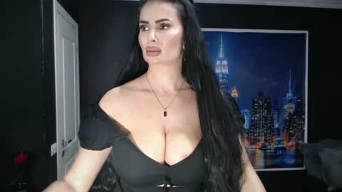 Snapshot of laras_moans chatting on 06/28/26, 08:09 laras_moans online show from 06/28/26, 08:09