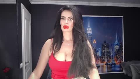 Snapshot of laras_moans chatting on 07/17/26, 08:43 laras_moans online show from 07/17/26, 08:43