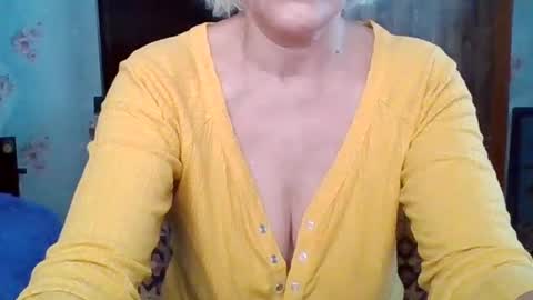 Snapshot of larisaq4ugo24 chatting on 07/12/26, 06:26 larisaq4ugo24 online show from 07/12/26, 06:26