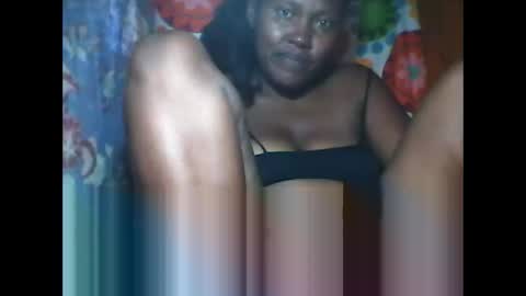 Larissa online show from 02/23/26, 07:17