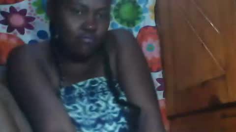 Larissa online show from 03/03/26, 07:47