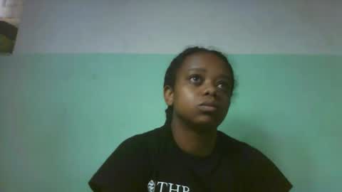 larissa645771 online show from 09/22/25, 04:58