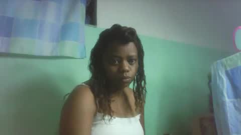 larissa645771 online show from 10/24/25, 06:37