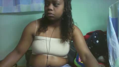 larissa645771 online show from 11/09/25, 07:17