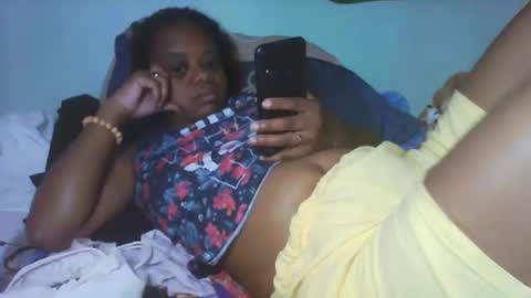 larissa645771 online show from 03/06/26, 07:54