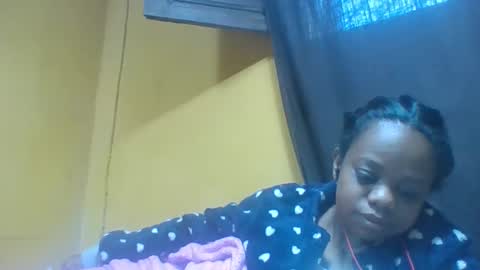 larissa645771 online show from 04/20/26, 07:22