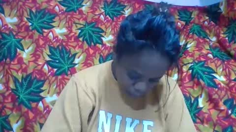 larissa645771 online show from 05/28/26, 07:05