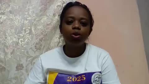 larissa645771 online show from 05/29/26, 07:39