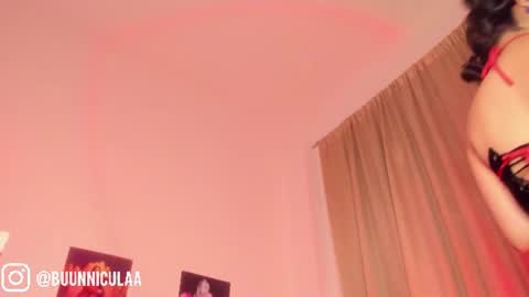 Snapshot of larissa___ chatting on 07/02/26, 11:00 Lari online show from 07/02/26, 11:00
