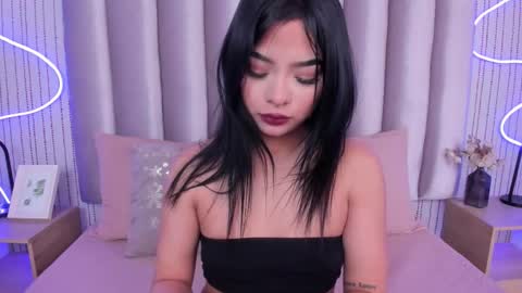 Valentina online show from 10/22/25, 03:18