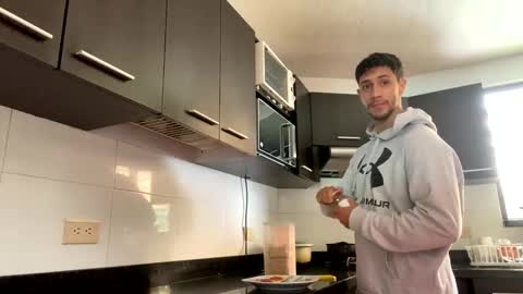 andrew online show from 12/12/24, 04:21