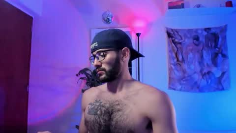 larry_stewart online show from 11/26/25, 03:24