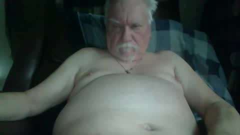 larryw01 online show from 02/10/26, 02:32