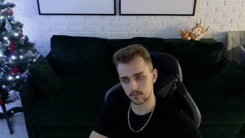 Lars online show from 12/08/24, 01:24