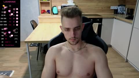 Lars online show from 02/11/25, 10:28