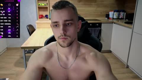 Lars online show from 03/07/25, 10:21