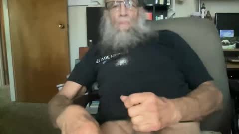 chris online show from 04/28/26, 06:24