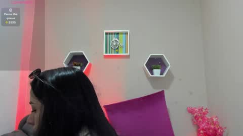 Tania  online show from 04/22/26, 12:18