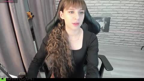 lasly_moon online show from 09/14/25, 11:59