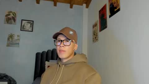 lass_nazar online show from 04/21/26, 01:42