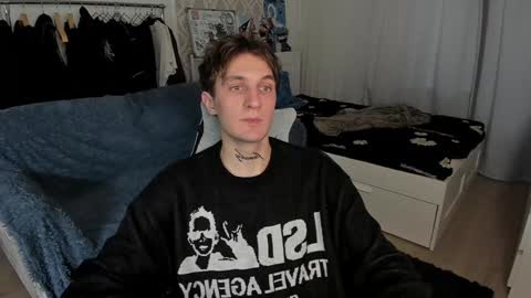 Snapshot of lastnight4you chatting on 12/03/24, 11:33 acie online show from 12/03/24, 11:33