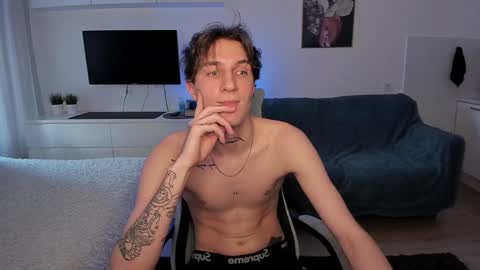 Snapshot of lastnight4you chatting on 01/04/25, 08:49 acie online show from 01/04/25, 08:49